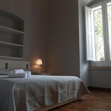 Suite 261 - Intero Appartamento Nel Centro Di Bari Exterior photo