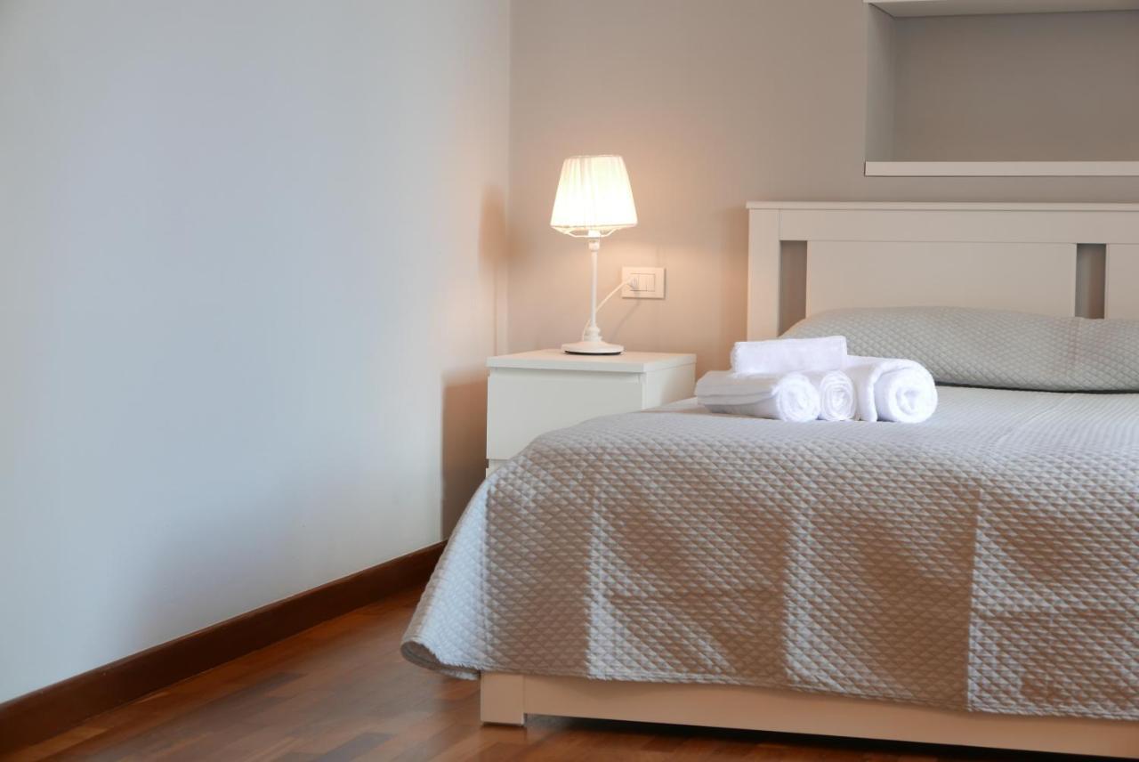 Suite 261 - Intero Appartamento Nel Centro Di Bari Exterior photo