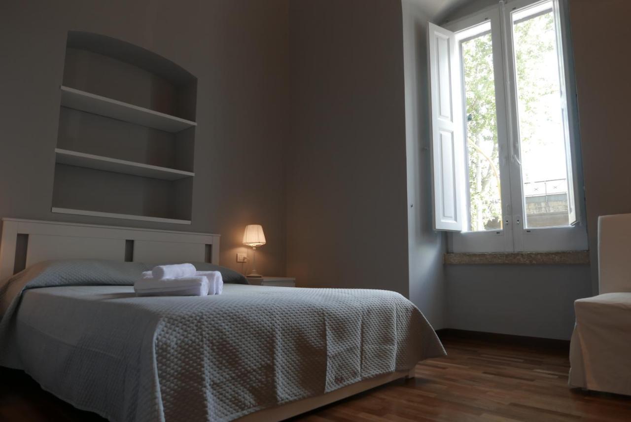 Suite 261 - Intero Appartamento Nel Centro Di Bari Exterior photo
